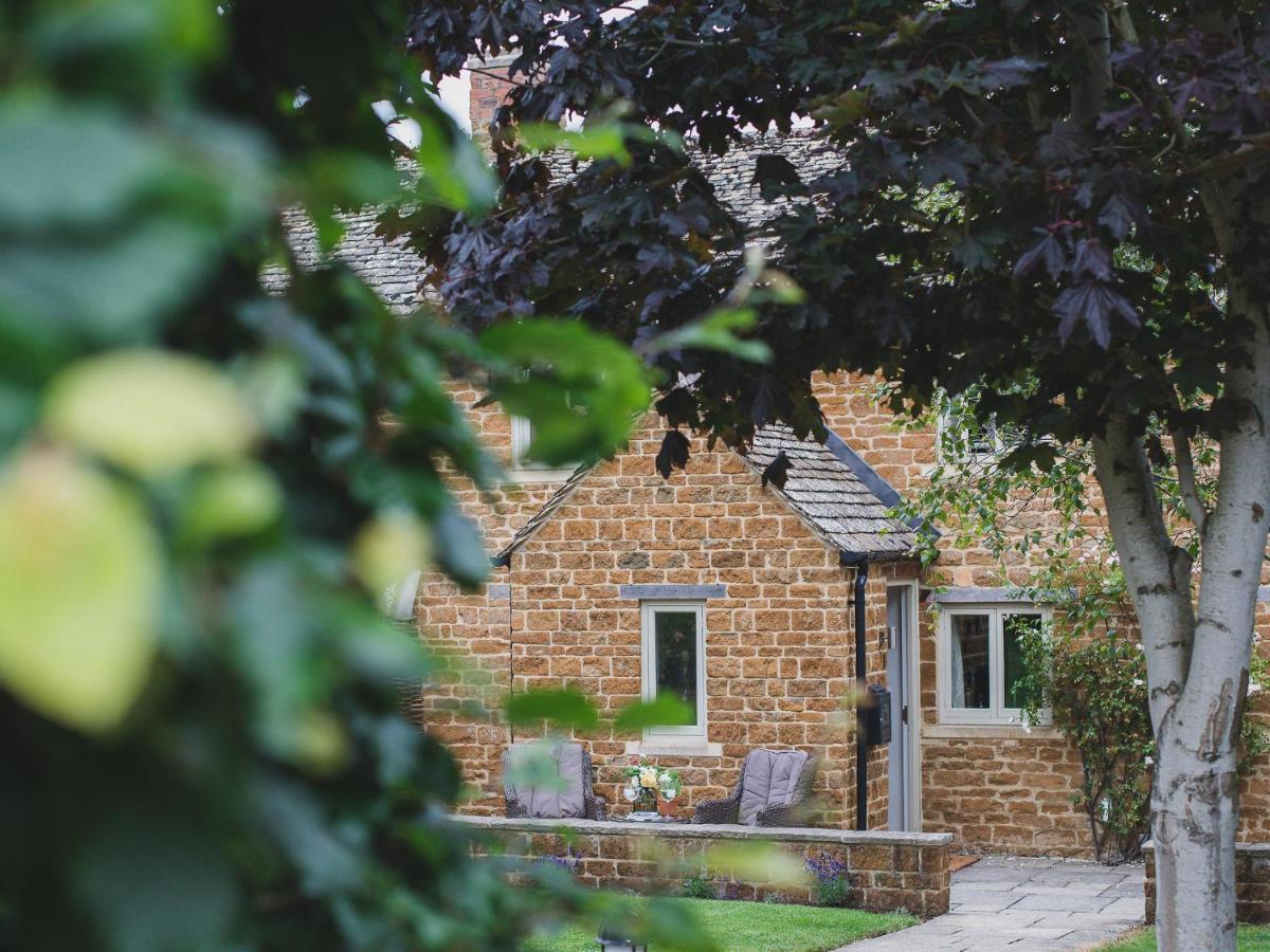 Adlestrop Climbing Rose Cottage - Dog Friendly - Peaceful Cotswold Cottage מראה חיצוני תמונה
